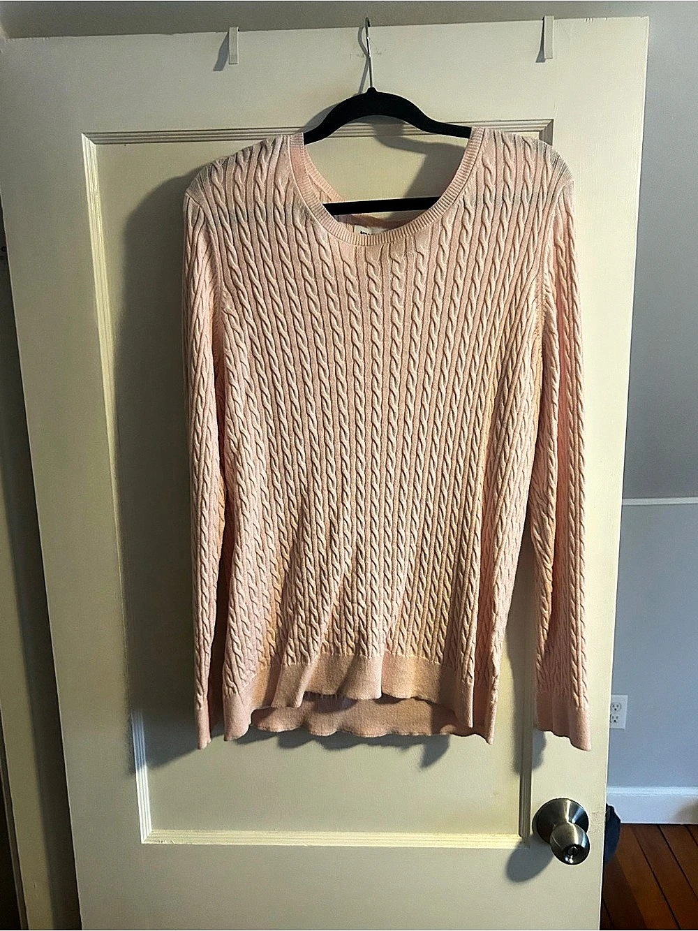 Amazon Essentials Women's Fisherman Cable Crewneck Sweater Cable Knit Crewneck